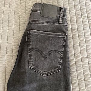 Levi's® Premium MILE HIGH SUPER SKINNY WOMEN'S JEANS - Black Ground